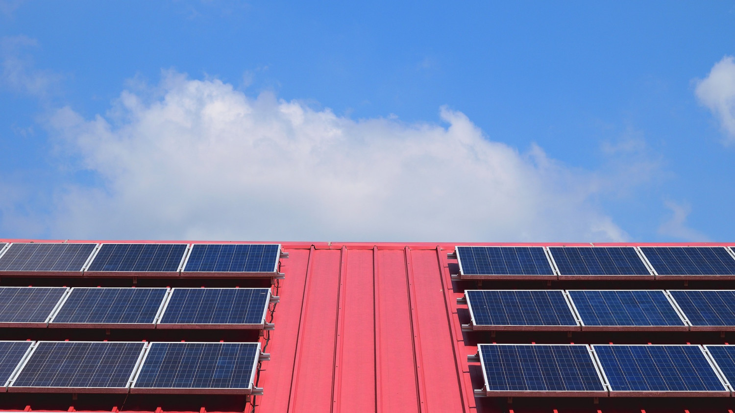 Entenda a prorrogação da taxação da energia solar